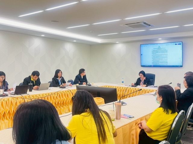 LINE_ALBUM_ประชุม เมษายน_250425_53