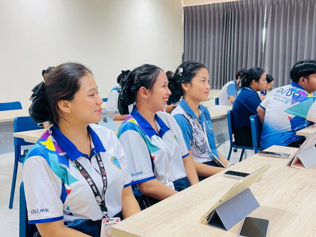 LINE_ALBUM_21868_250821_15