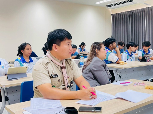 LINE_ALBUM_21868_250821_18