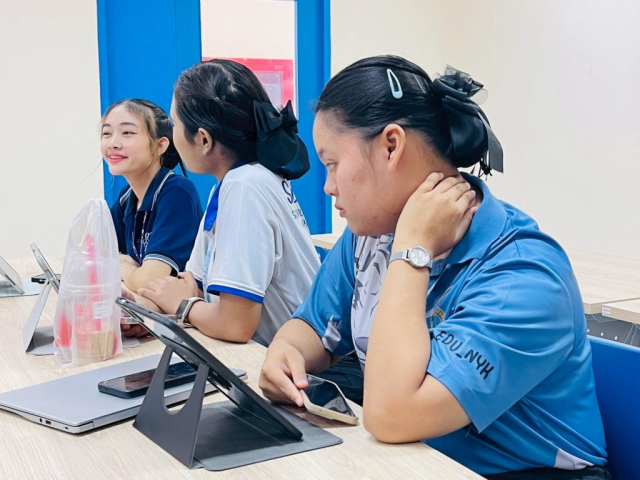 LINE_ALBUM_21868_250821_9