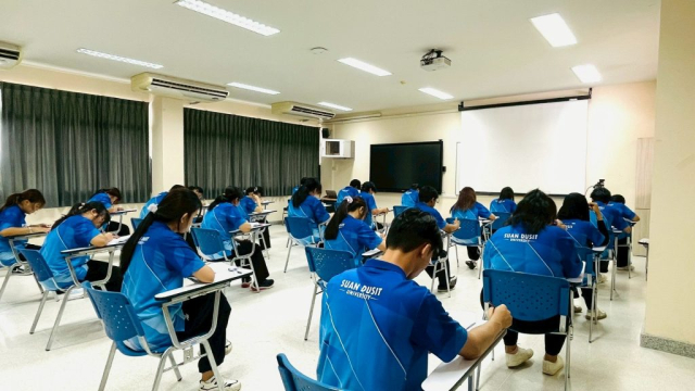 LINE_ALBUM_26968_250926_2