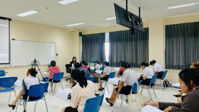 LINE_ALBUM_26968_250926_7