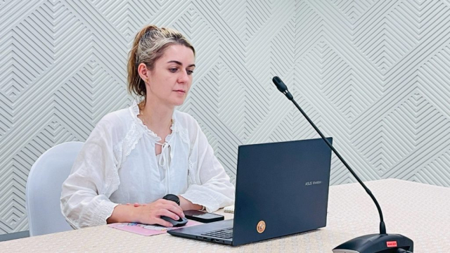 LINE_ALBUM_311068_251031_18