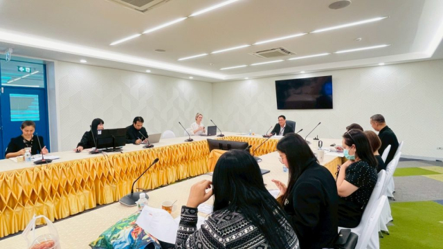 LINE_ALBUM_311068_251031_51