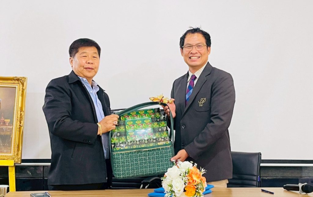 LINE_ALBUM_MOU เทศบาลเมือง นครนายก_251027_59