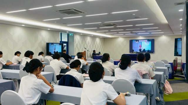 LINE_ALBUM_ประถมศึกษา_251028_31