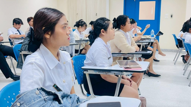 LINE_ALBUM_ประถมศึกษา_251028_42