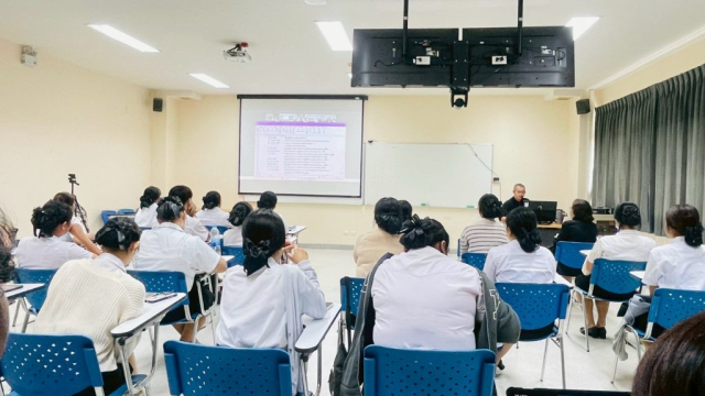 LINE_ALBUM_ประถมศึกษา_251028_43