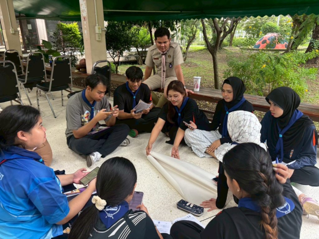 LINE_ALBUM_ลูกเสือ_251014_70