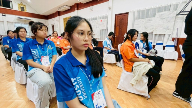 LINE_ALBUM_191168_251119_59