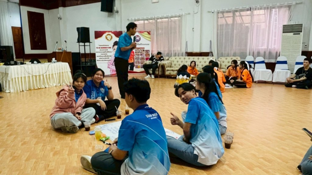 LINE_ALBUM_191168_251119_8