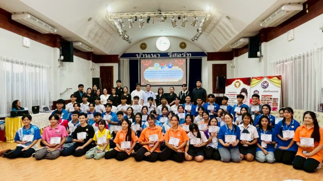 LINE_ALBUM_191168_251119_81