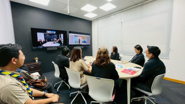 LINE_ALBUM_61168_251107_50