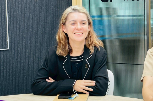 LINE_ALBUM_61168_251107_61