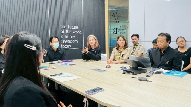 LINE_ALBUM_61168_251107_63