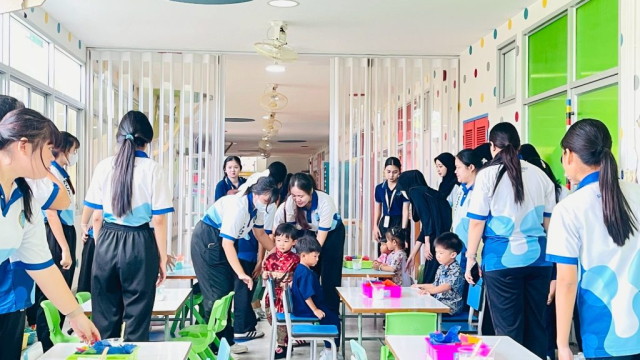 LINE_ALBUM_ลอยกระทง 68_251107_1