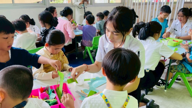 LINE_ALBUM_ลอยกระทง 68_251107_109