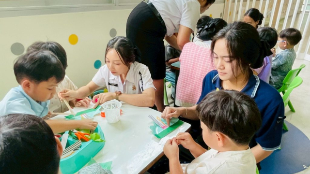 LINE_ALBUM_ลอยกระทง 68_251107_116