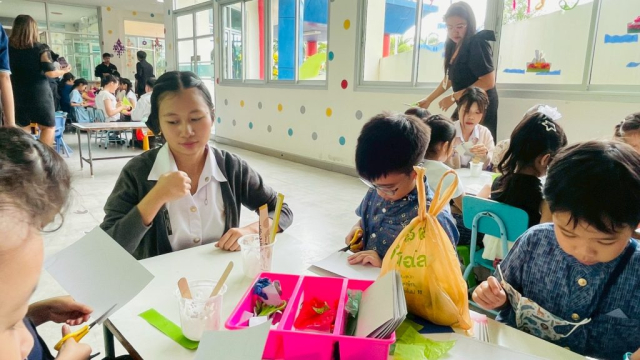 LINE_ALBUM_ลอยกระทง 68_251107_129