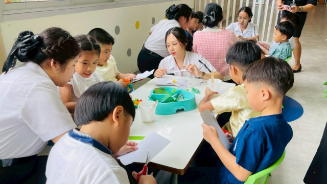 LINE_ALBUM_ลอยกระทง 68_251107_131