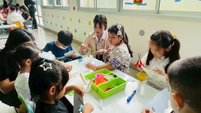 LINE_ALBUM_ลอยกระทง 68_251107_136