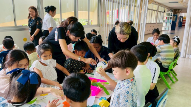 LINE_ALBUM_ลอยกระทง 68_251107_139