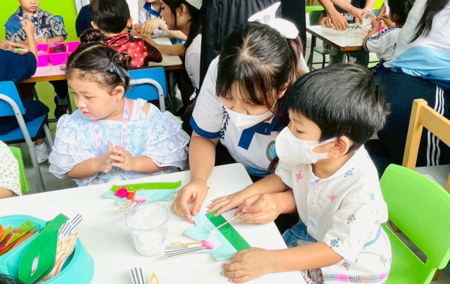 LINE_ALBUM_ลอยกระทง 68_251107_15