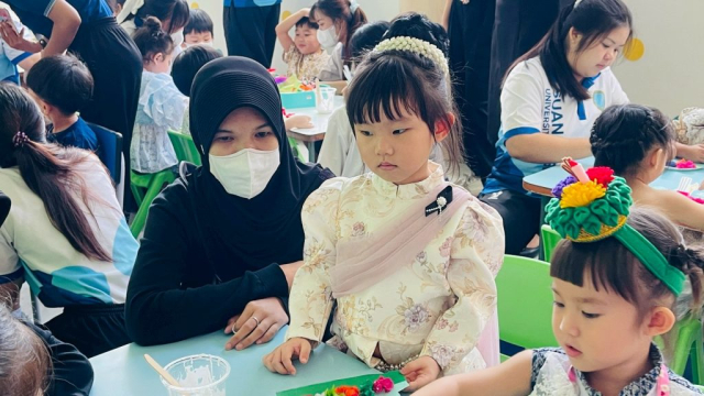 LINE_ALBUM_ลอยกระทง 68_251107_36