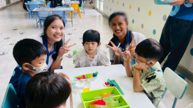 LINE_ALBUM_ลอยกระทง 68_251107_43