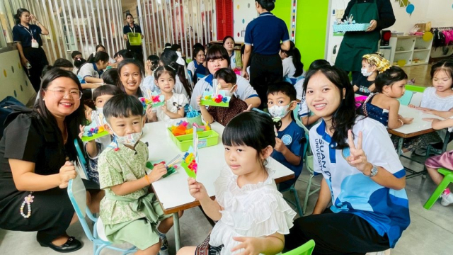 LINE_ALBUM_ลอยกระทง 68_251107_47