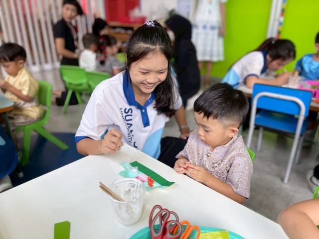 LINE_ALBUM_ลอยกระทง 68_251107_64