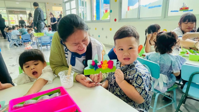 LINE_ALBUM_ลอยกระทง 68_251107_72