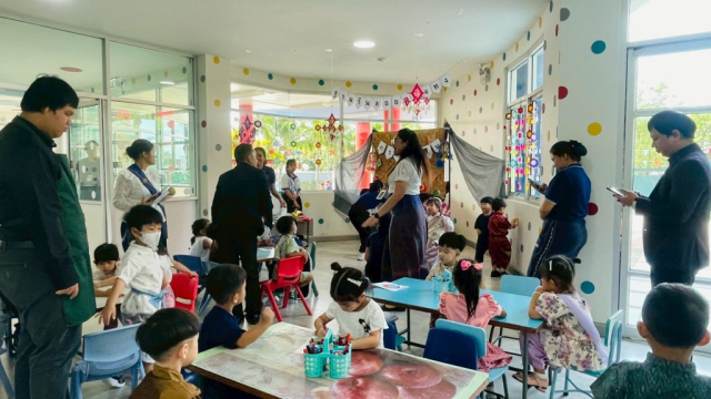 LINE_ALBUM_ลอยกระทง 68_251107_77