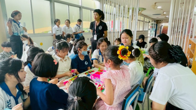 LINE_ALBUM_ลอยกระทง 68_251107_81