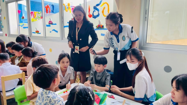 LINE_ALBUM_ลอยกระทง 68_251107_87