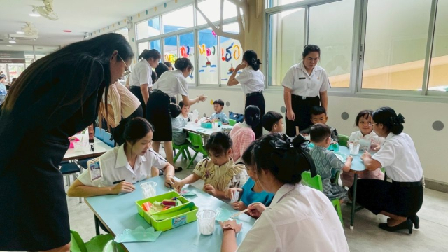 LINE_ALBUM_ลอยกระทง 68_251107_92