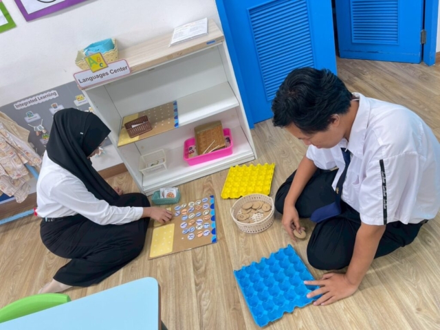 LINE_ALBUM_151268_251215_18