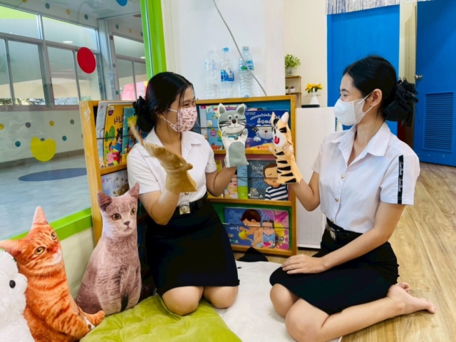 LINE_ALBUM_151268_251215_3