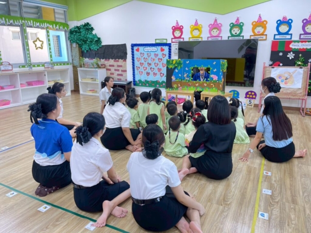 LINE_ALBUM_151268_251215_8