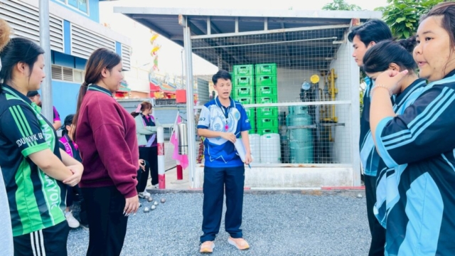 LINE_ALBUM_171268_251217_1