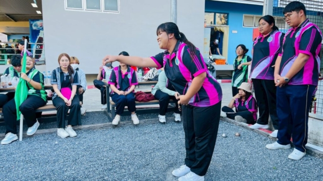 LINE_ALBUM_171268_251217_102