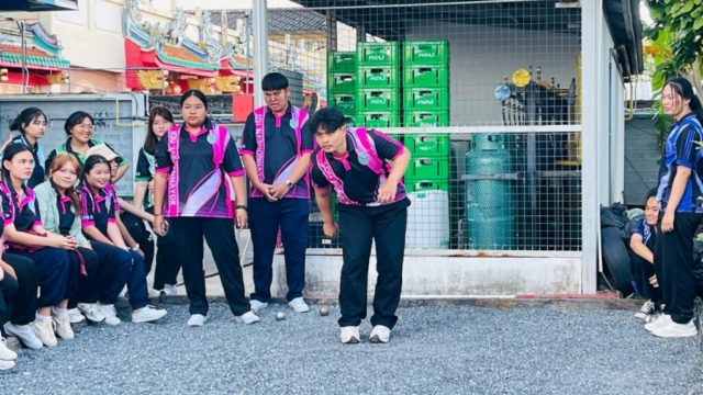 LINE_ALBUM_171268_251217_108