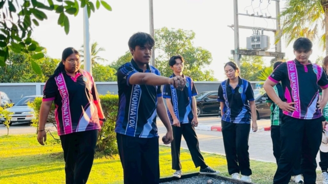 LINE_ALBUM_171268_251217_117