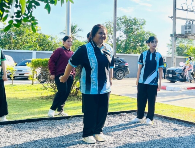 LINE_ALBUM_171268_251217_12