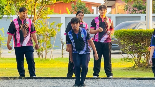 LINE_ALBUM_171268_251217_159