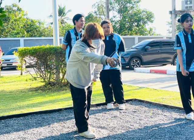 LINE_ALBUM_171268_251217_16