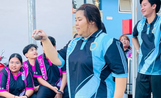 LINE_ALBUM_171268_251217_32