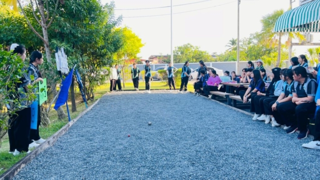 LINE_ALBUM_171268_251217_37