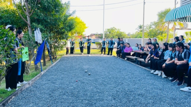 LINE_ALBUM_171268_251217_38