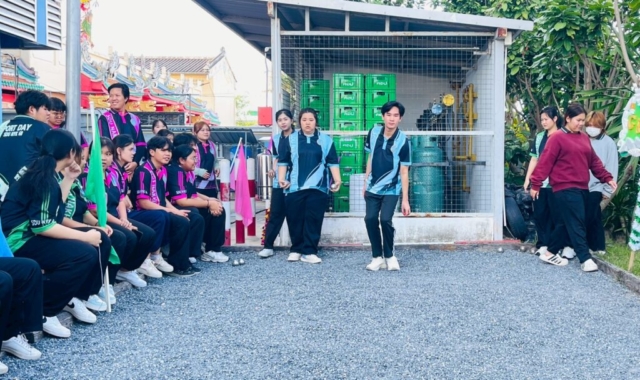 LINE_ALBUM_171268_251217_4